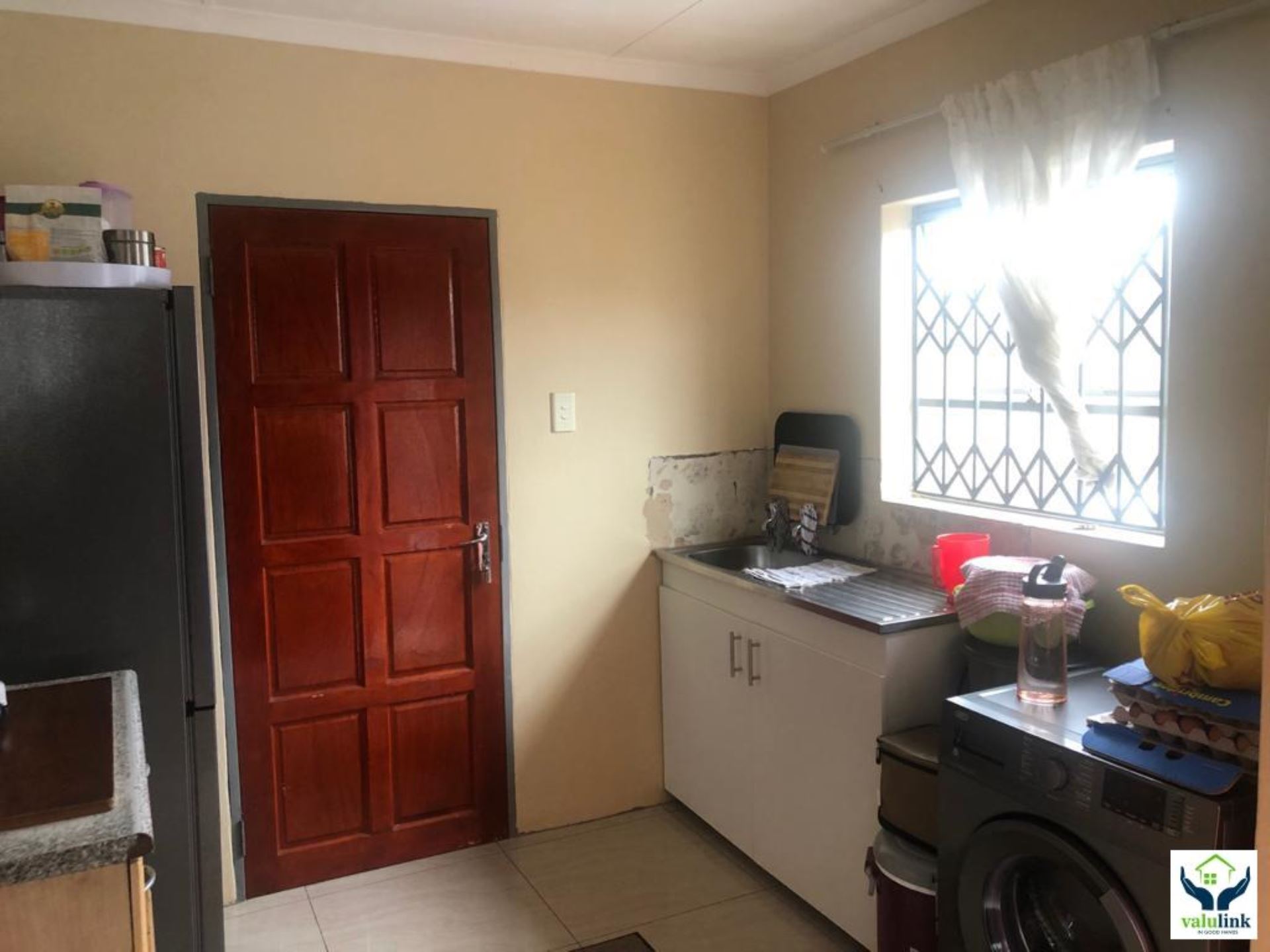 House For Sale In Clayville Ext 45, Midrand, Gauteng for R 650,000