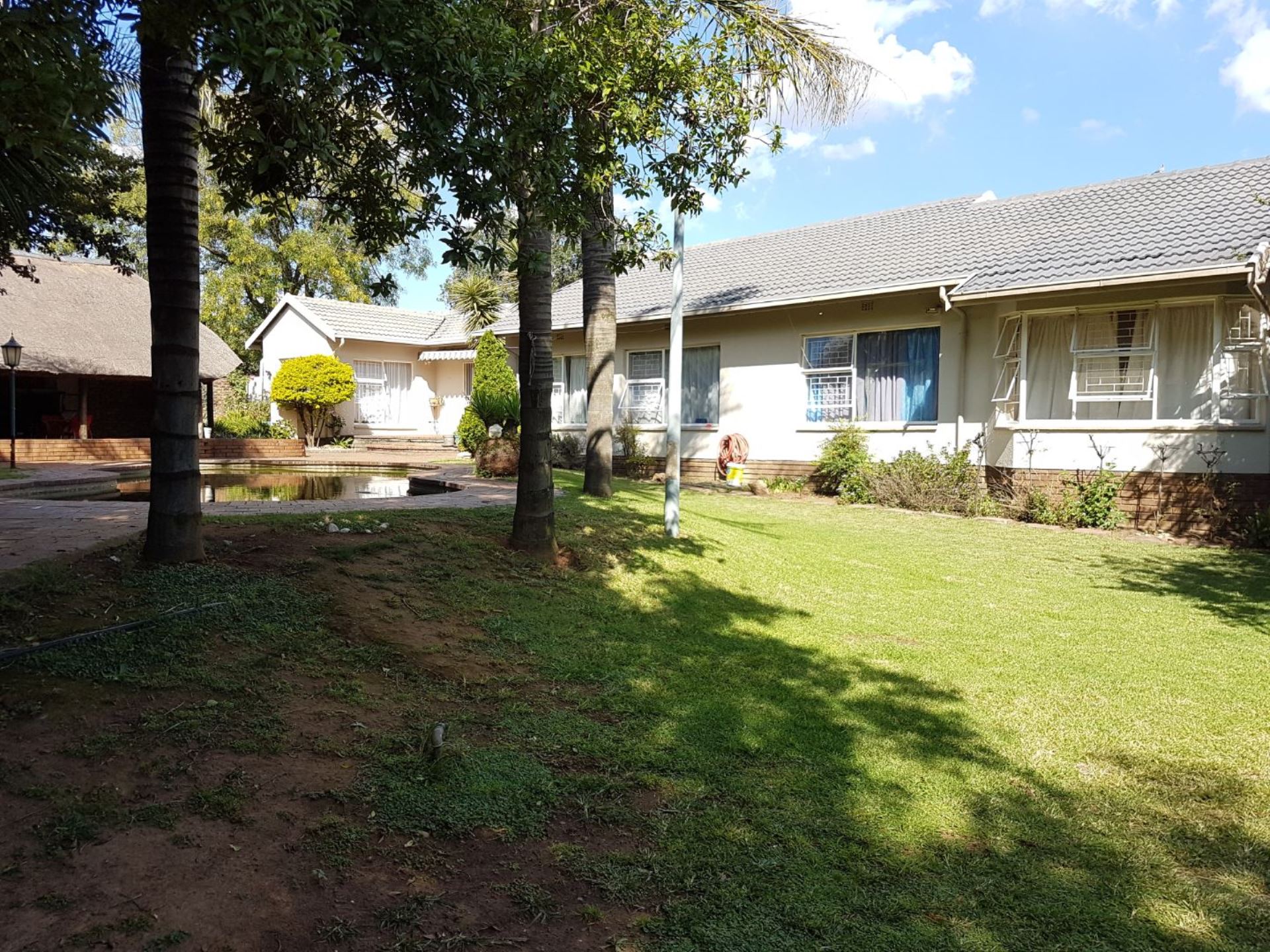 House For Sale In Farrarmere, Benoni, Gauteng for R 1,880,000
