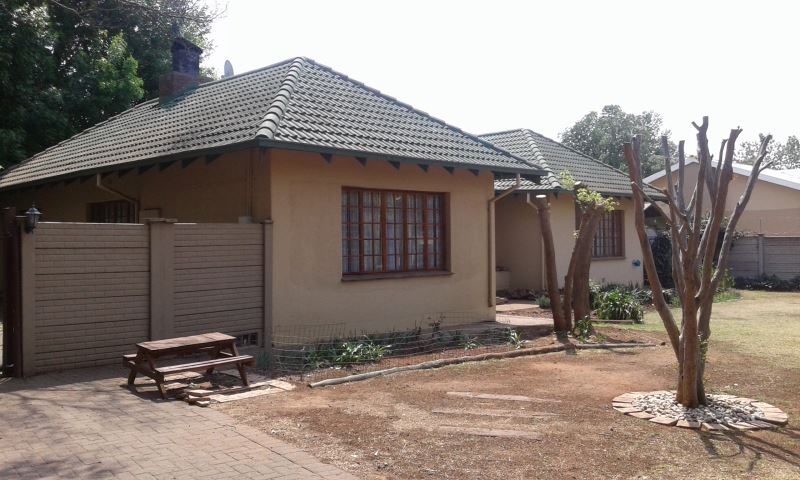 House For Sale in BAYSWATER, Bloemfontein Picture 2