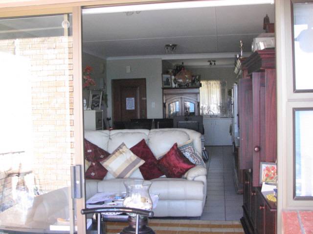 Apartment For Sale in MOSSEL BAY, MOSSEL BAY Picture 1