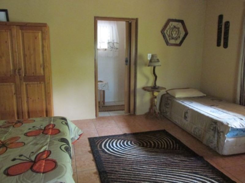 Game Farm Lodge For Sale in Ndlovumzi Nature Reserve, HOEDSPRUIT Picture 8