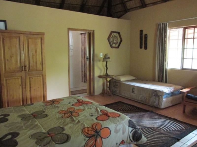 Game Farm Lodge For Sale in Ndlovumzi Nature Reserve, HOEDSPRUIT Picture 7