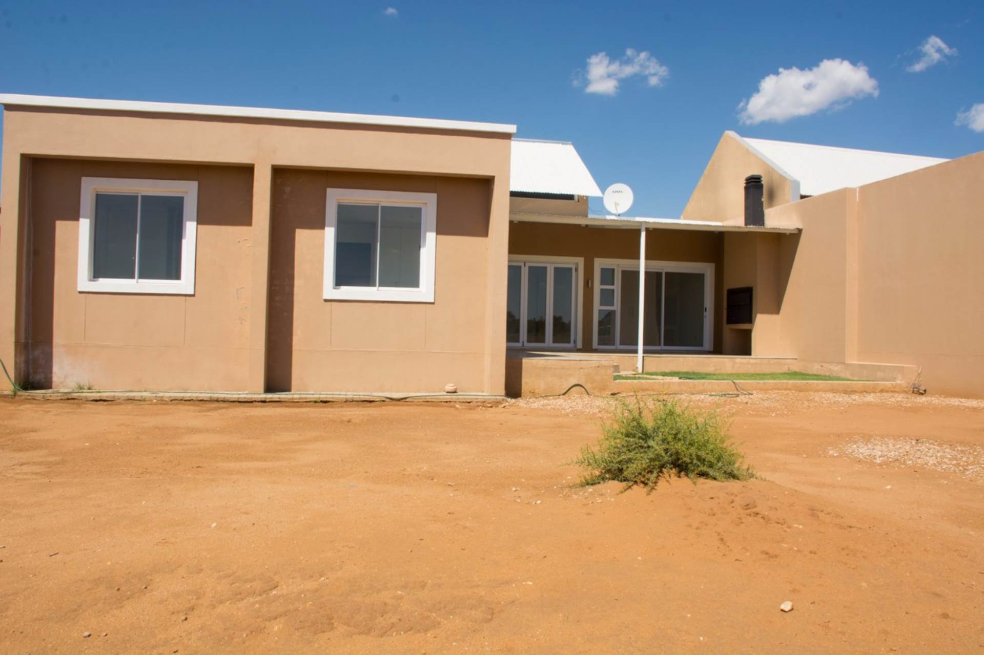 House For Sale In Omeya Golf Estate, Windhoek, Namibia for NAM 2,250,000