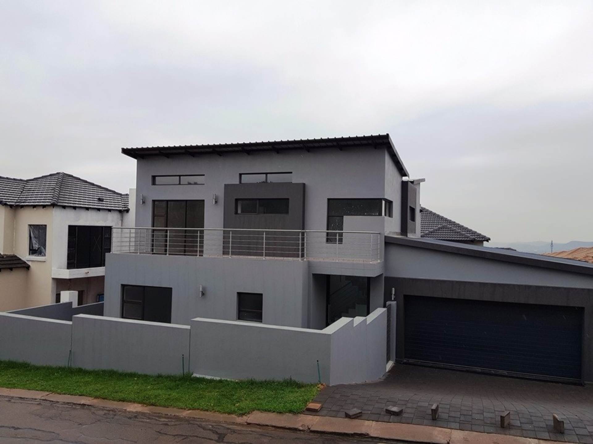 Property and Houses for sale in Olympus, House, 4 Bedrooms - ZAR 2,900,000 Property and Houses for sale in Olympus, House, 4 Bedrooms - ZAR 2,900,000