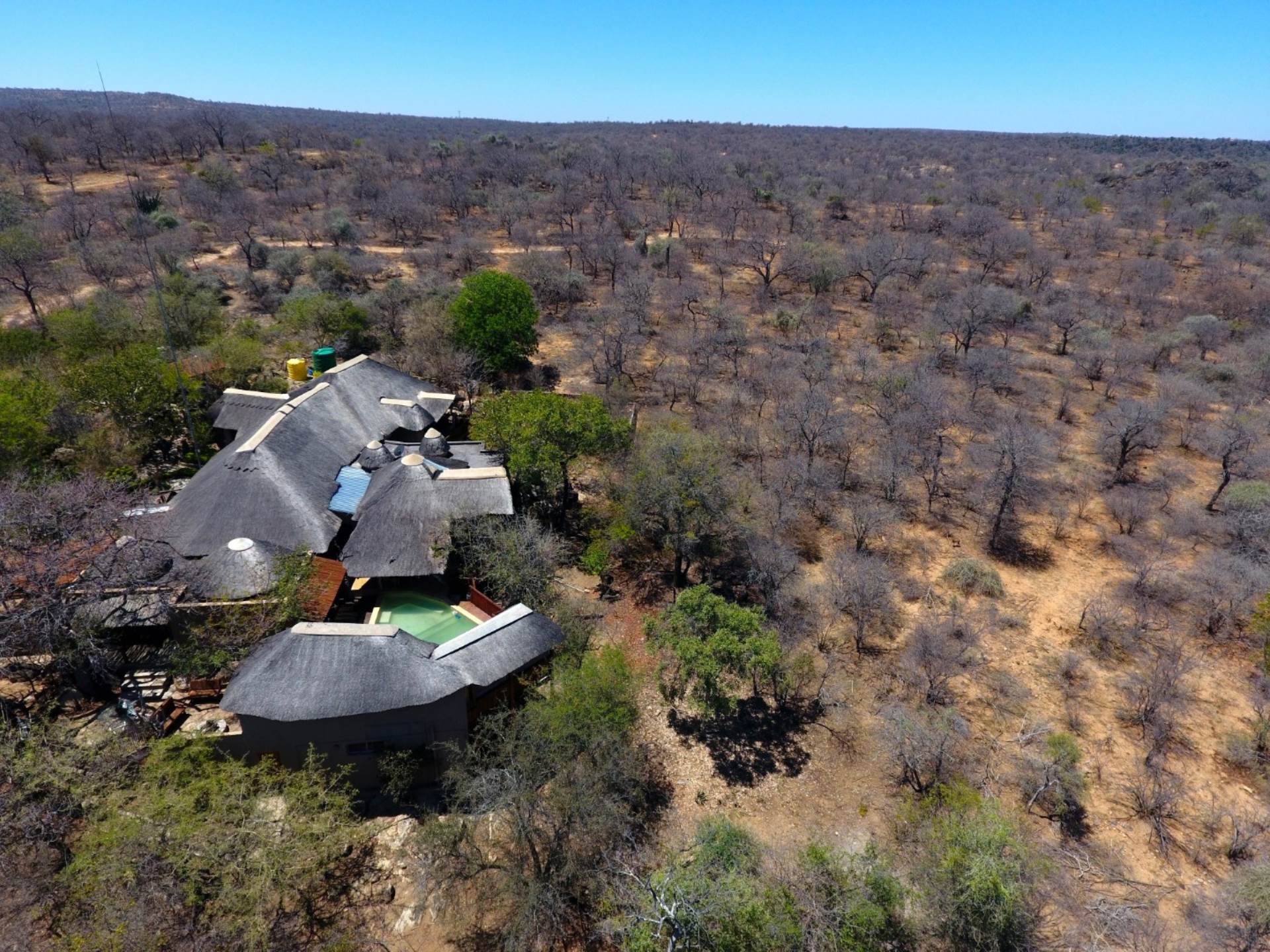 Mica House For Sale in Mica, HOEDSPRUIT was listed for R2,800,000.00