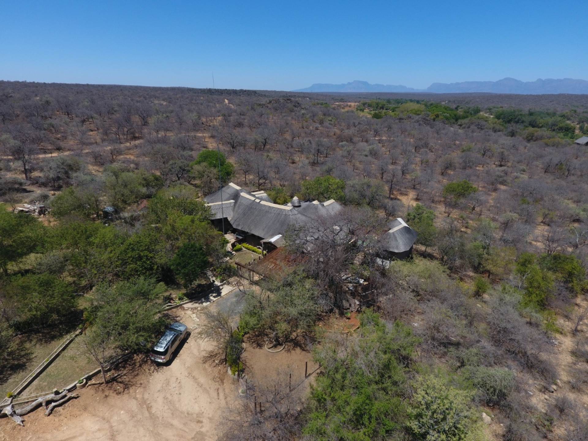 Mica House For Sale in Mica, HOEDSPRUIT was listed for R2,800,000.00