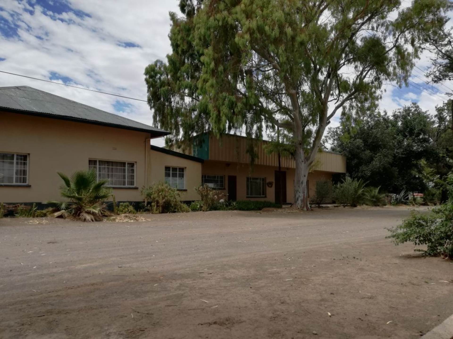 Property and Houses for sale in Northern Cape - Page 7, House, 5 Bedrooms - ZAR 675,000 Property and Houses for sale in Northern Cape - Page 7, House, 5 Bedrooms - ZAR 675,000
