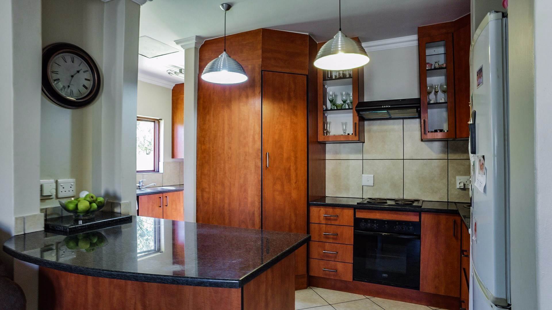 Property and Houses for sale in Centurion Central, House, 4 Bedrooms - ZAR 2,795,000 Property and Houses for sale in Centurion Central, House, 4 Bedrooms - ZAR 2,795,000