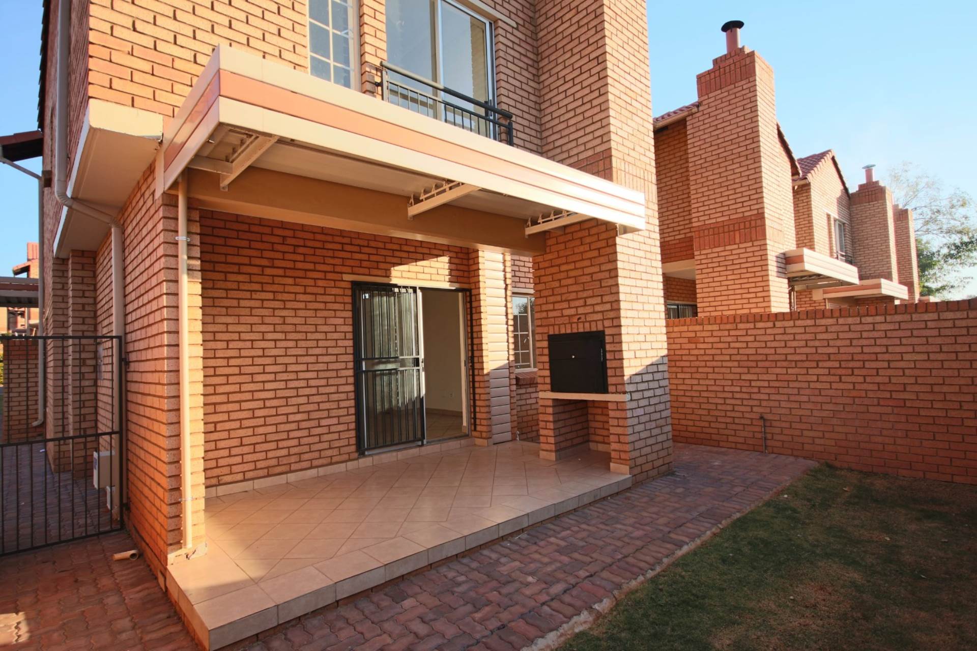 Montana Townhouse Rental Monthly in MONTANA, PRETORIA R10,000.00