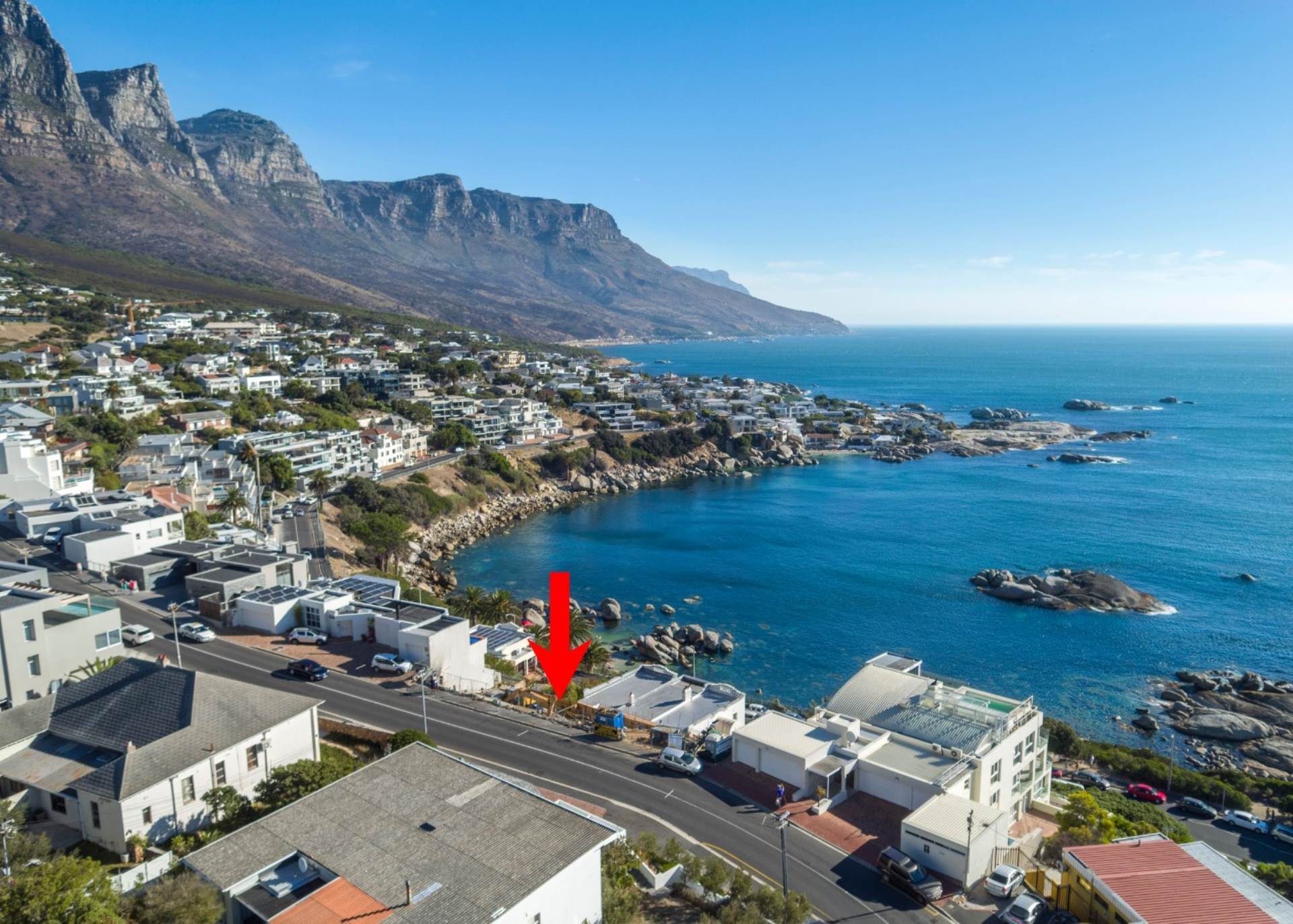 Camps Bay House For Sale in CAMPS BAY, CAPE TOWN was listed for R39