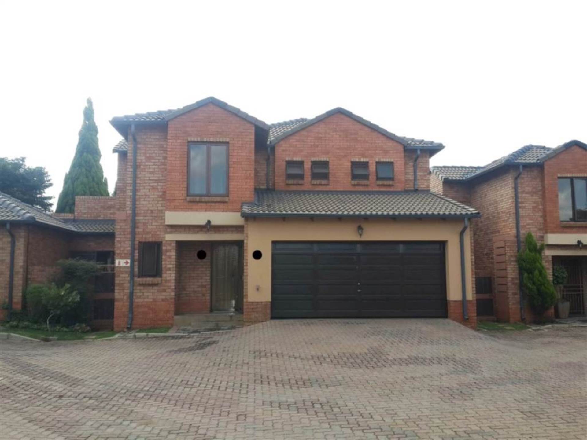 Property and Houses for sale in Eco Park, Townhouse, 3 Bedrooms - ZAR 1,859,000 Property and Houses for sale in Eco Park, Townhouse, 3 Bedrooms - ZAR 1,859,000