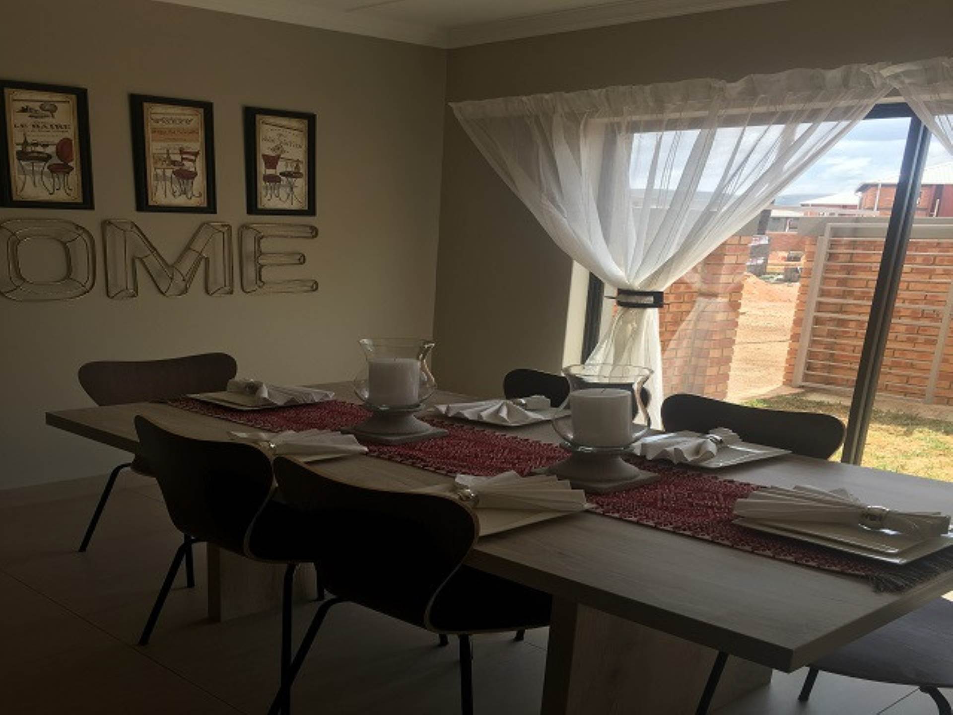 Property and Houses for sale in Andeon, Townhouse, 2 Bedrooms - ZAR 639,000 Property and Houses for sale in Andeon, Townhouse, 2 Bedrooms - ZAR 639,000