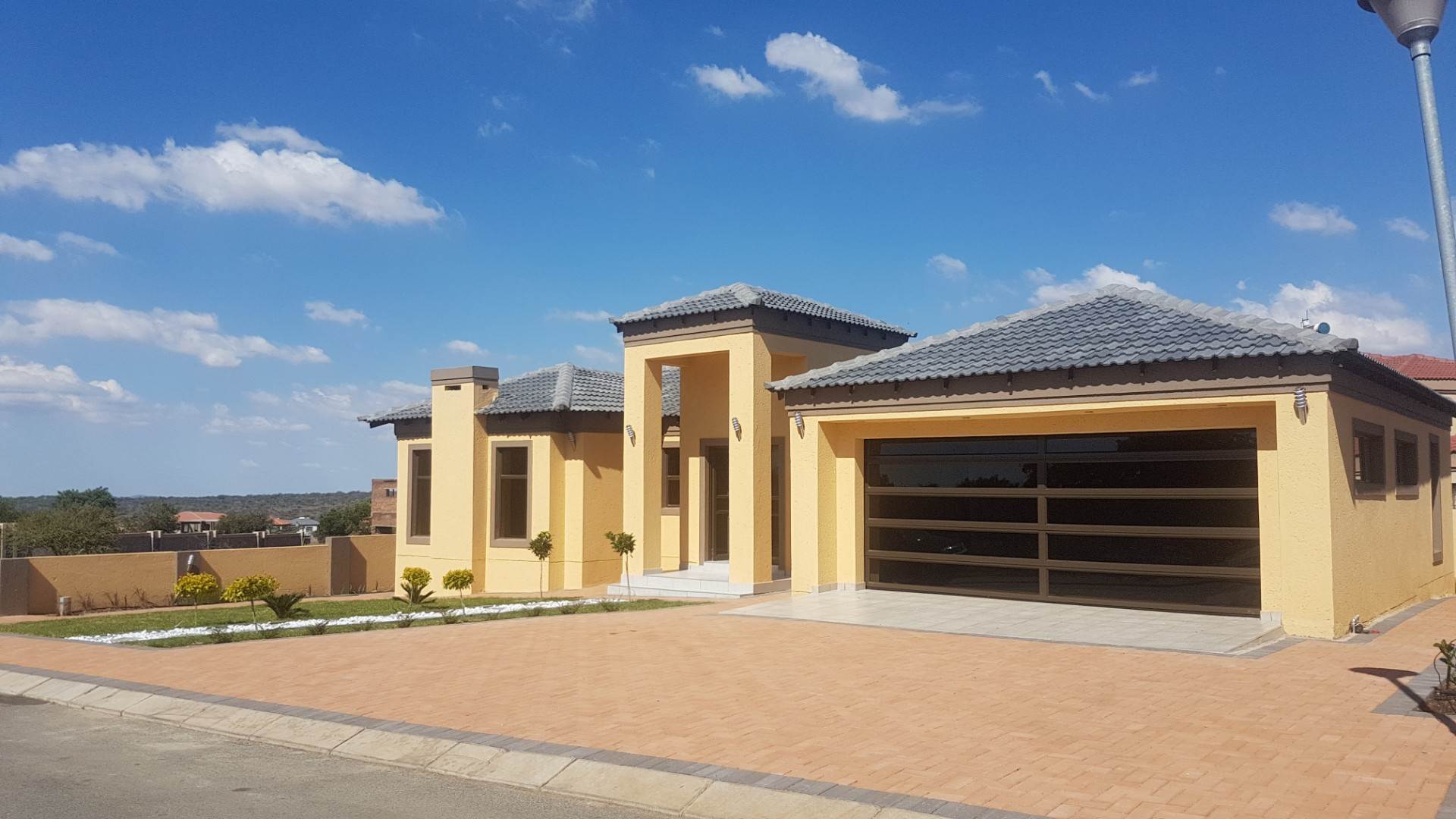 shop last year: Limpopo Houses Images