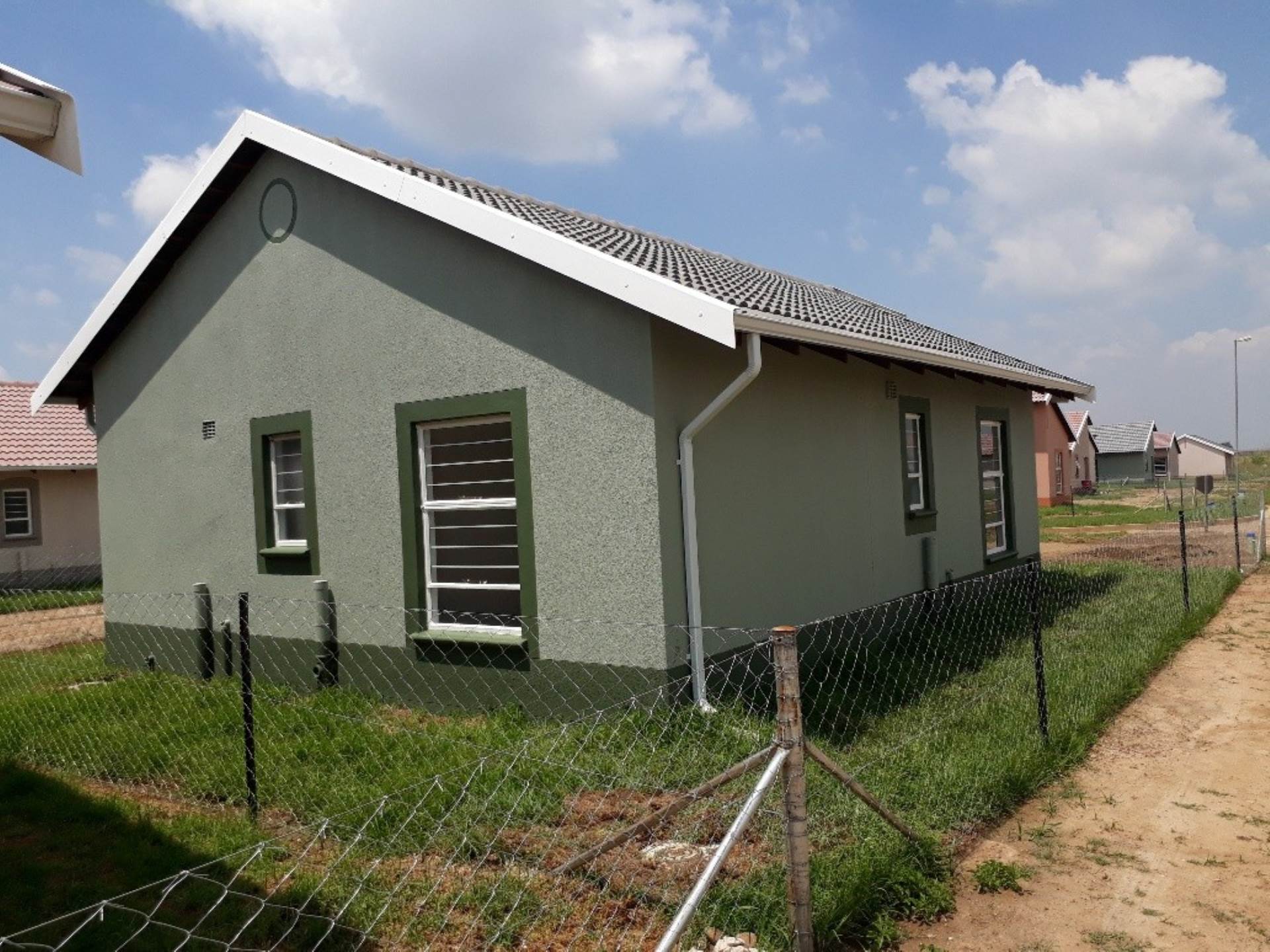 Boksburg House For Sale in Salfin, BOKSBURG was listed for R899,500.