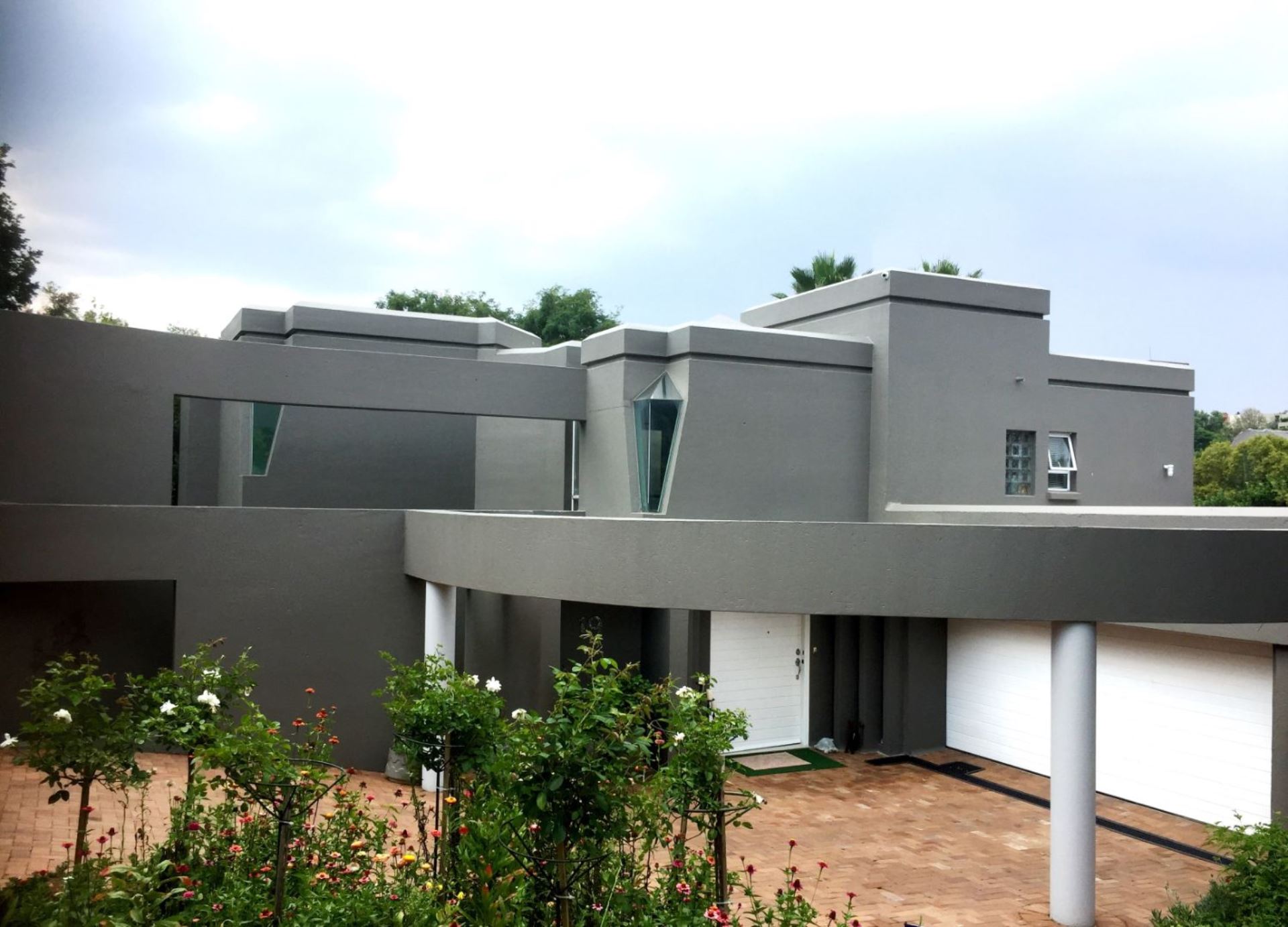 Featherbrooke Estate, Krugersdorp properties and houses for sale 1 to