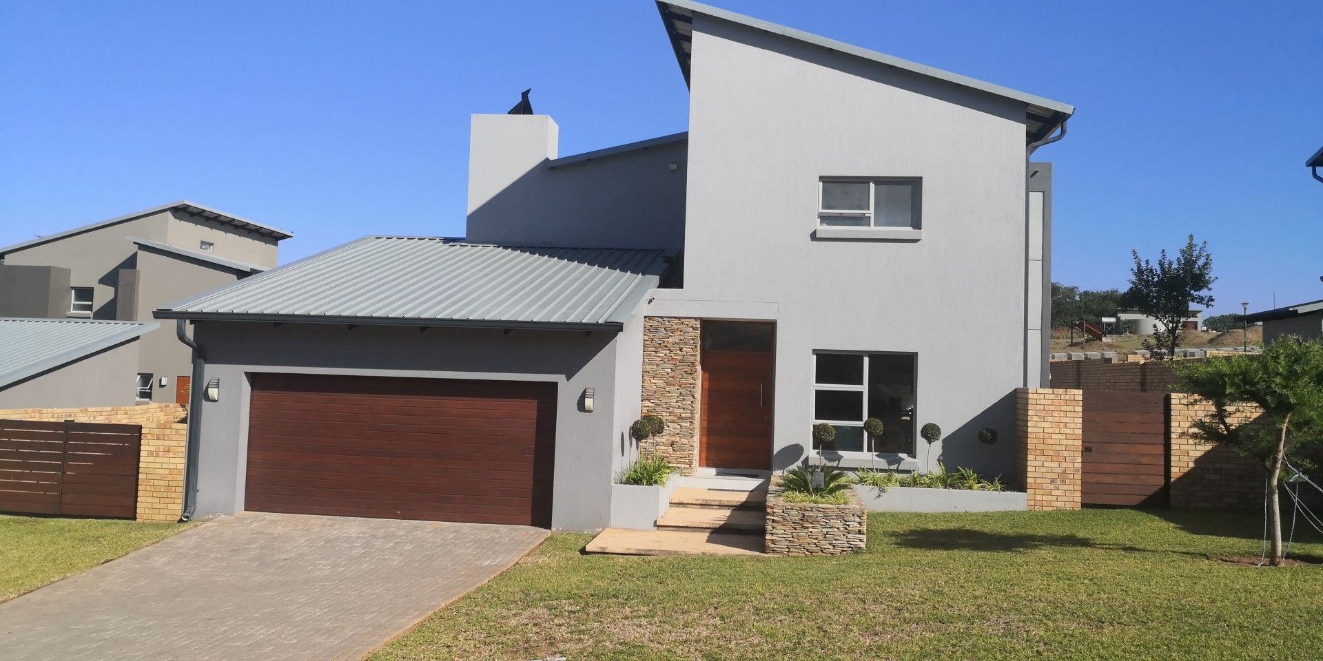 Stonehenge House For Sale in STONEHENGE NELSPRUIT for 