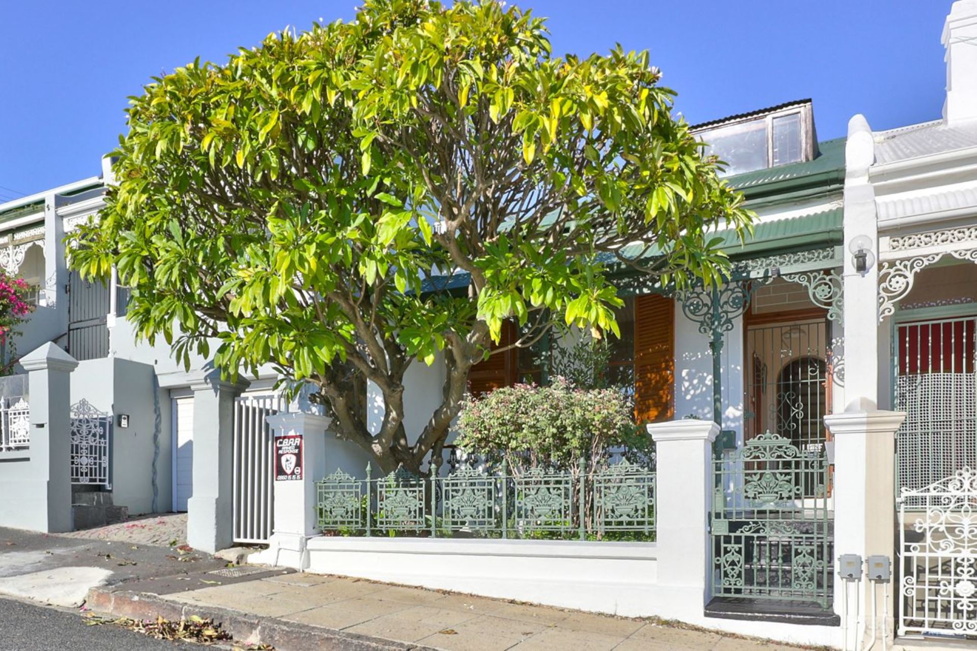 Vredehoek House For Sale In Vredehoek Cape Town Was Listed For R3 800 000 00 On 8 Nov At 00 34 By Remax Living In Western Cape Id 472260906