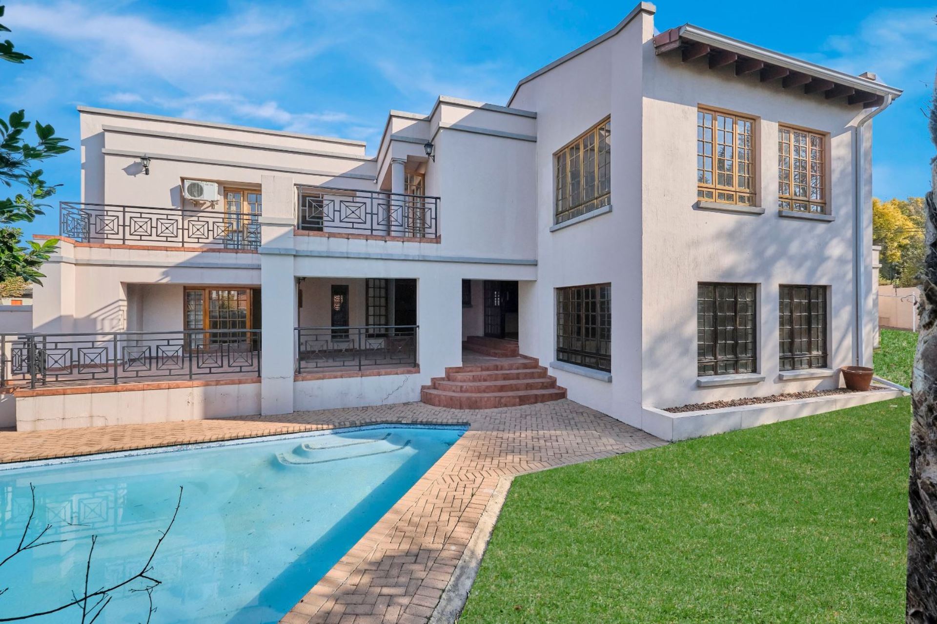 House Rental Monthly in LONEHILL