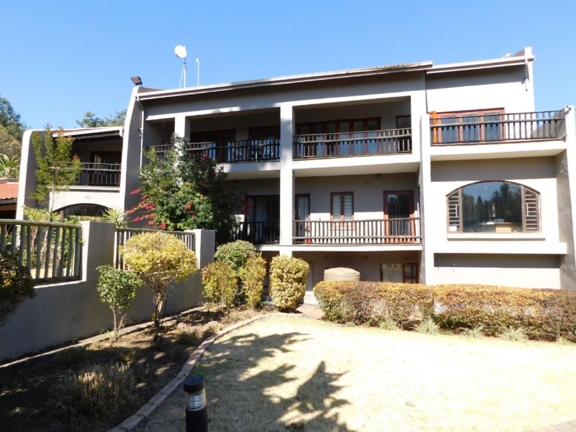 Ferndale Property property and houses to rent in Ferndale, Randburg, 1