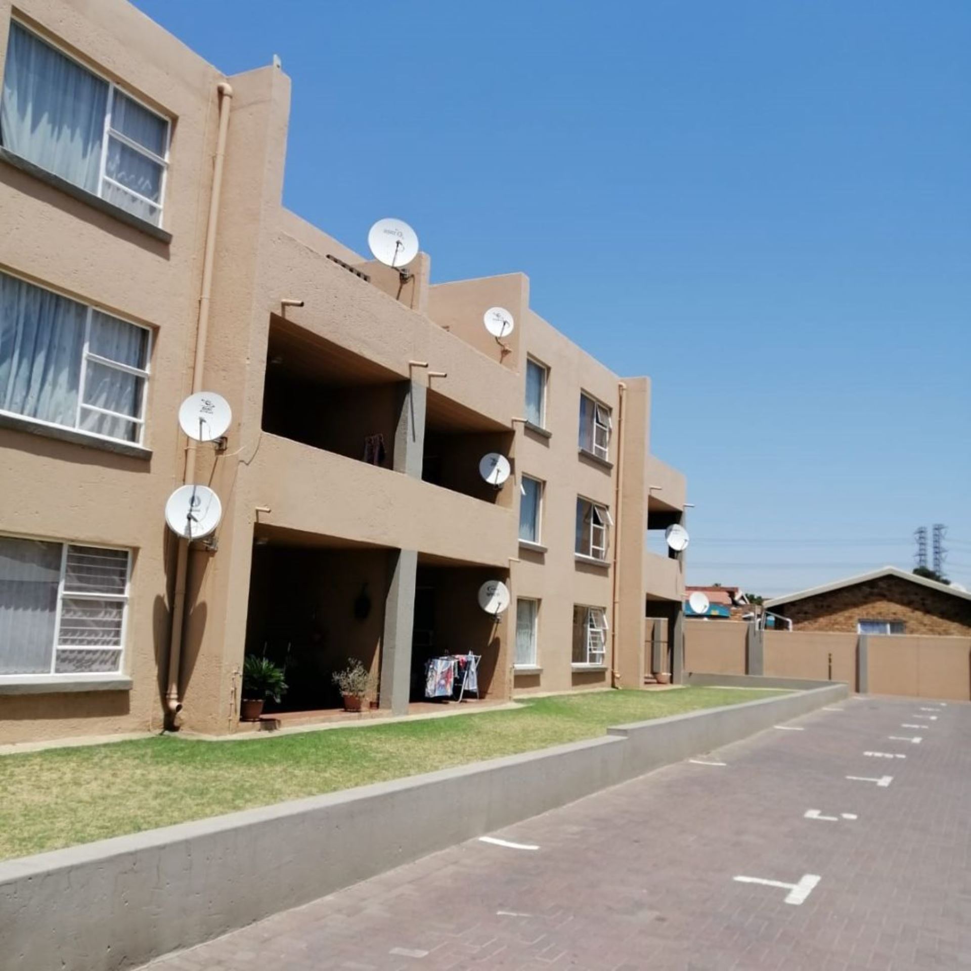 Randhart, Alberton properties and houses to rent 1 to 3 of 3 MyProperty