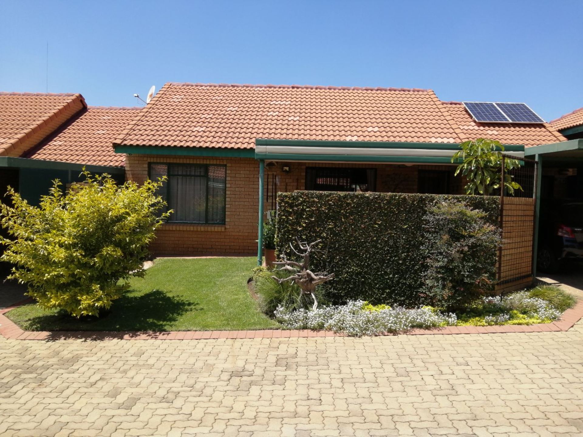 Equestria Retirement Village For Sale in EQUESTRIA, PRETORIA was