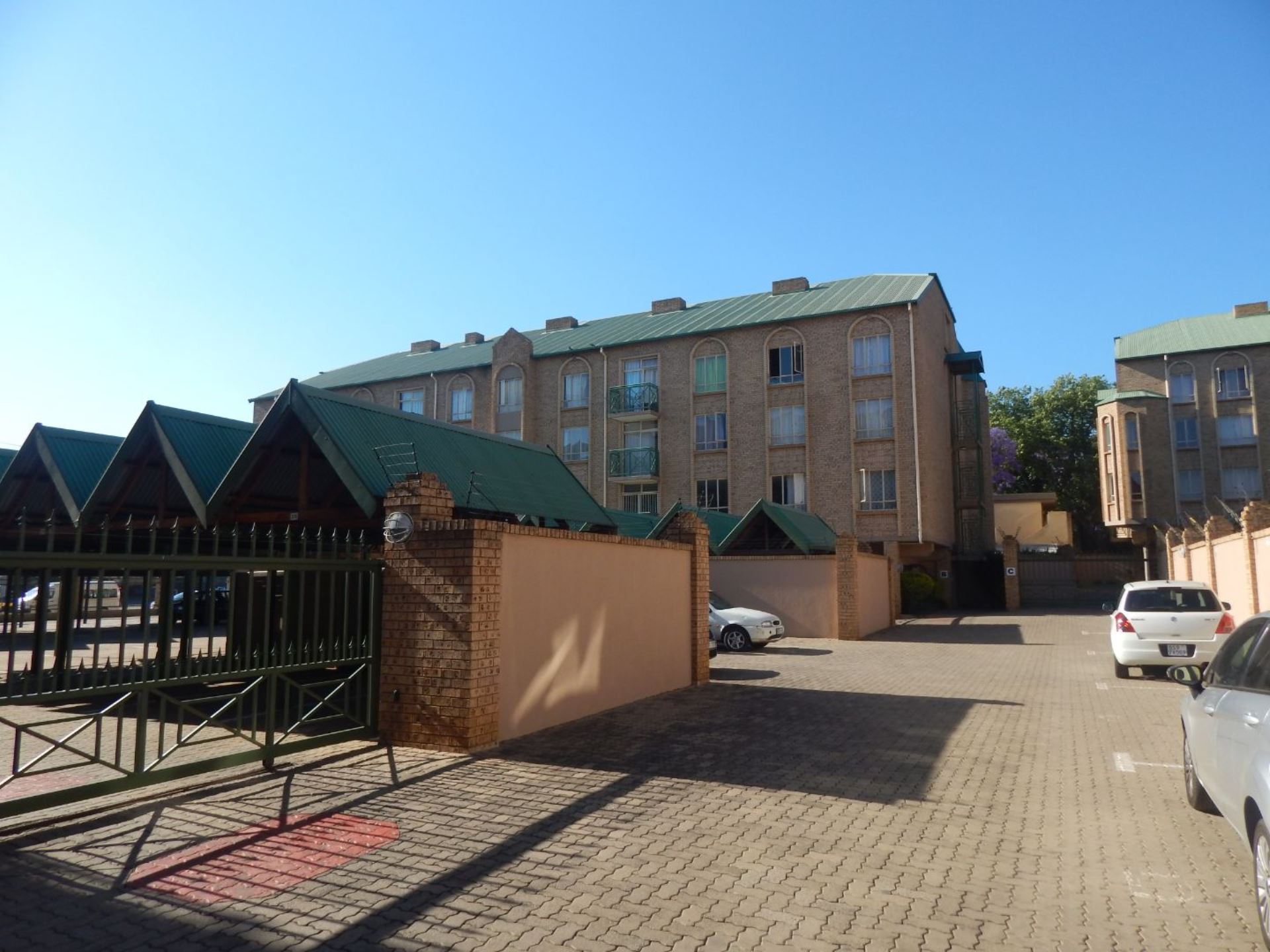 Hatfield Apartment Rental Monthly in HATFIELD, PRETORIA R5,800.00