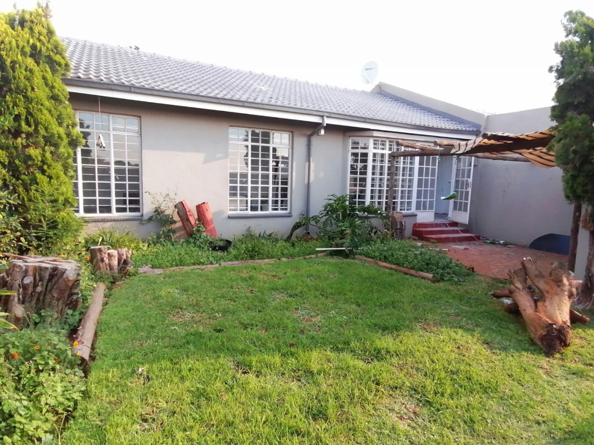 Birch Acres - Townhouse Rental Monthly in BIRCH ACRES, KEMPTON PARK R7 ...