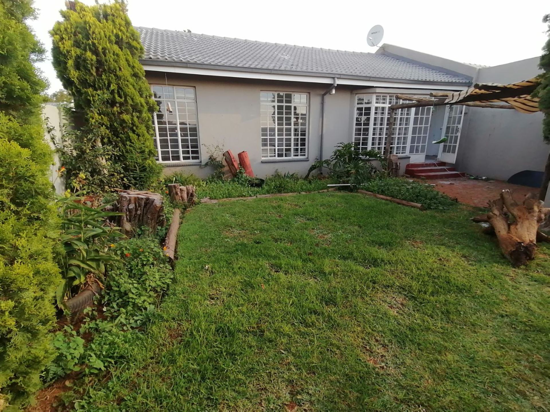 Birch Acres Townhouse Rental Monthly in BIRCH ACRES, KEMPTON PARK R7