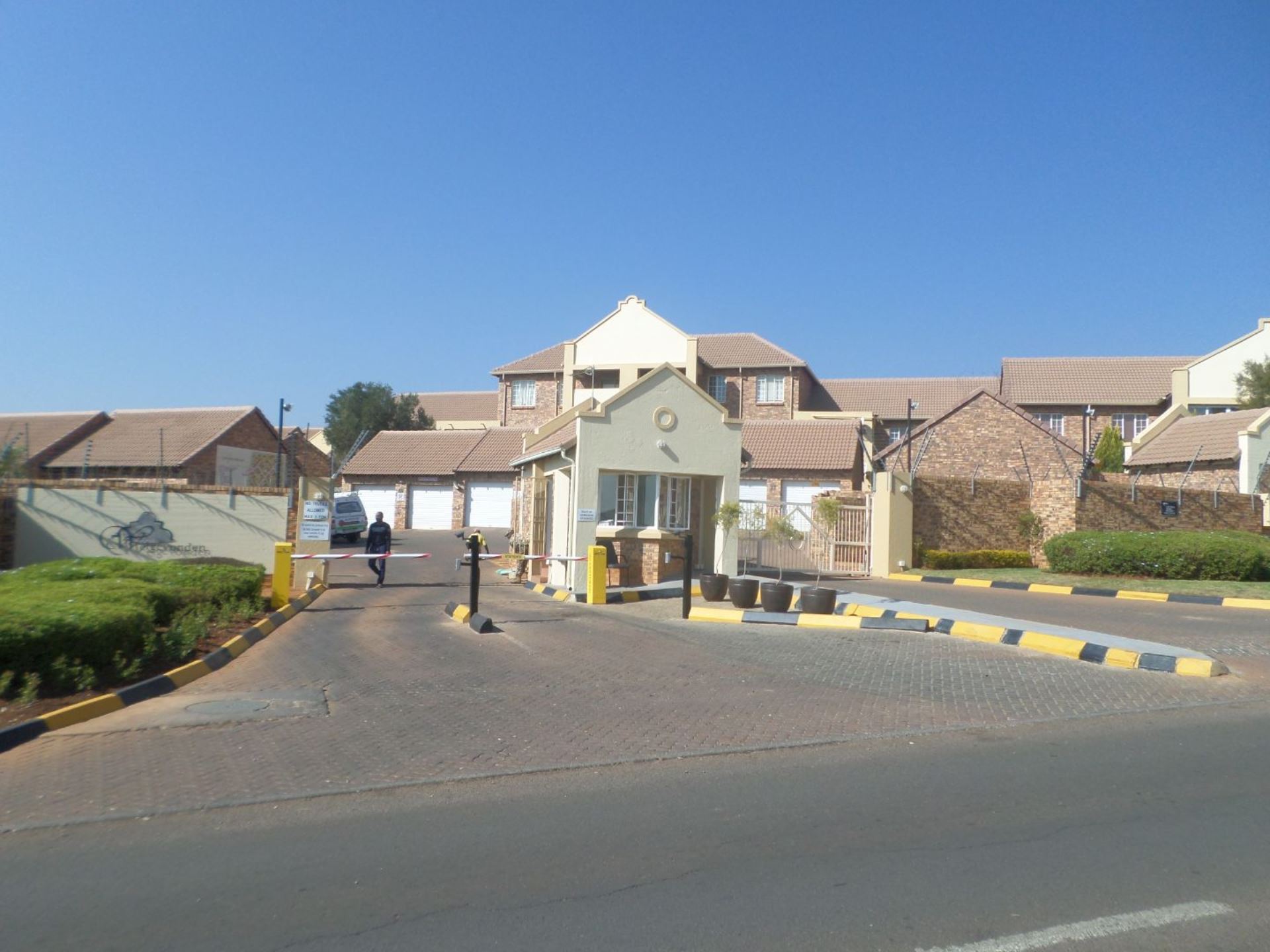 Faerie Glen, Pretoria properties and houses to rent 1 to 27 of 27 MyProperty