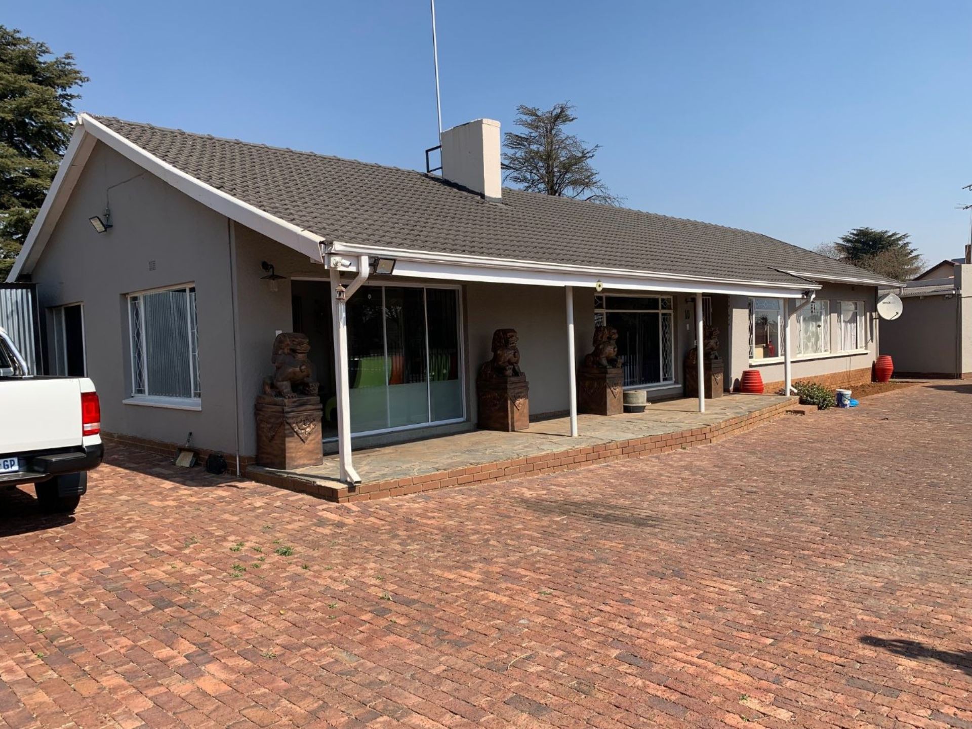 Property and houses for sale and rent in Cresslawn, Kempton Park