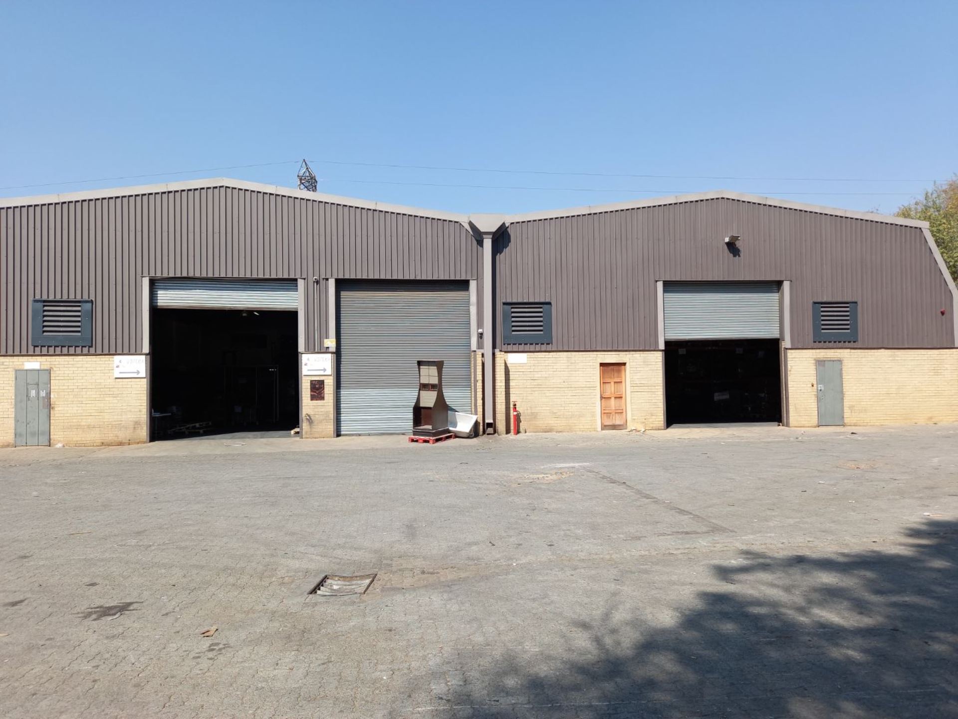 Industrial Rental Monthly in EASTGATE & EXT