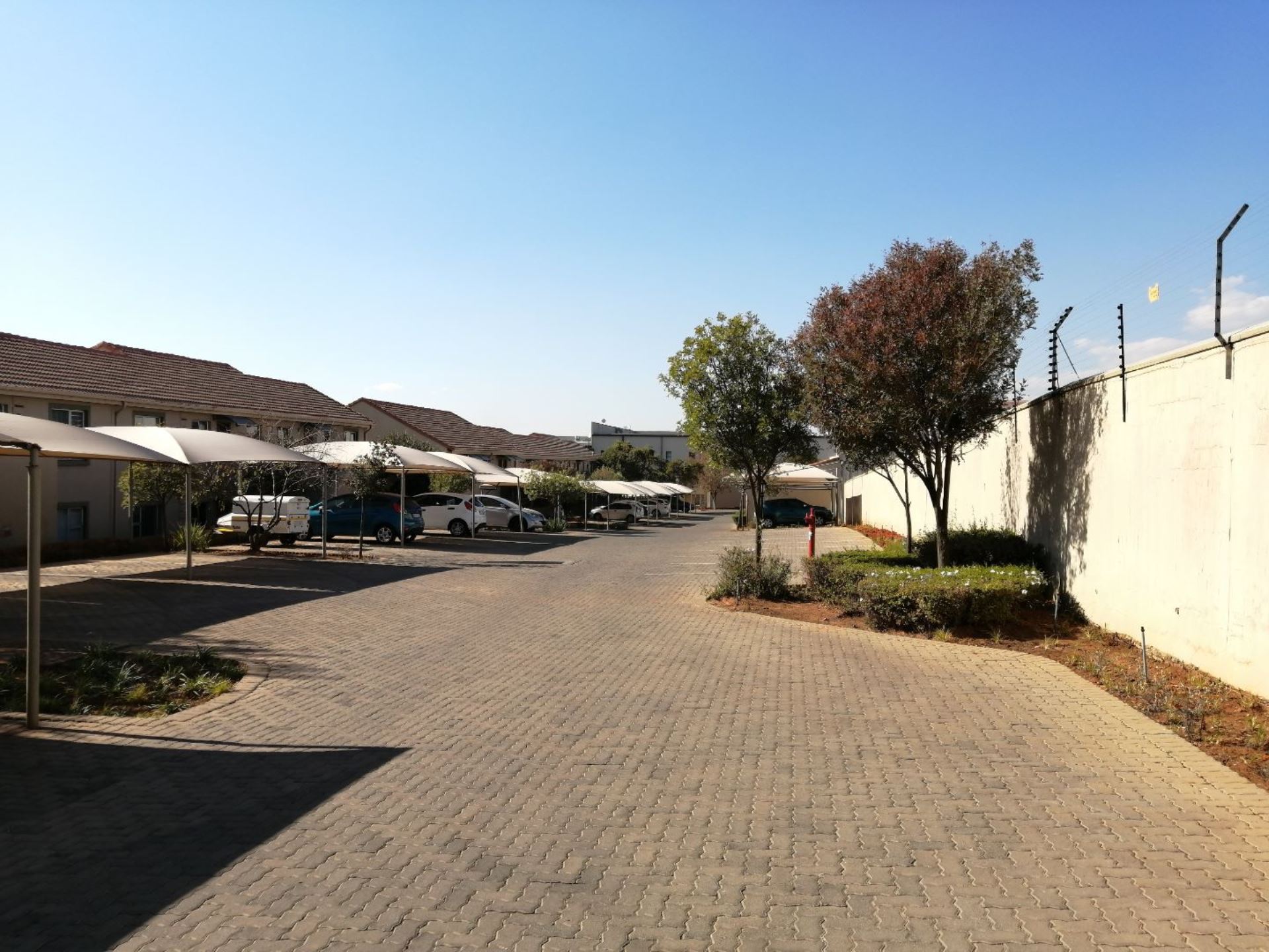 Silver Lakes Flat Rental Monthly in SILVER LAKES, PRETORIA R5,000.00
