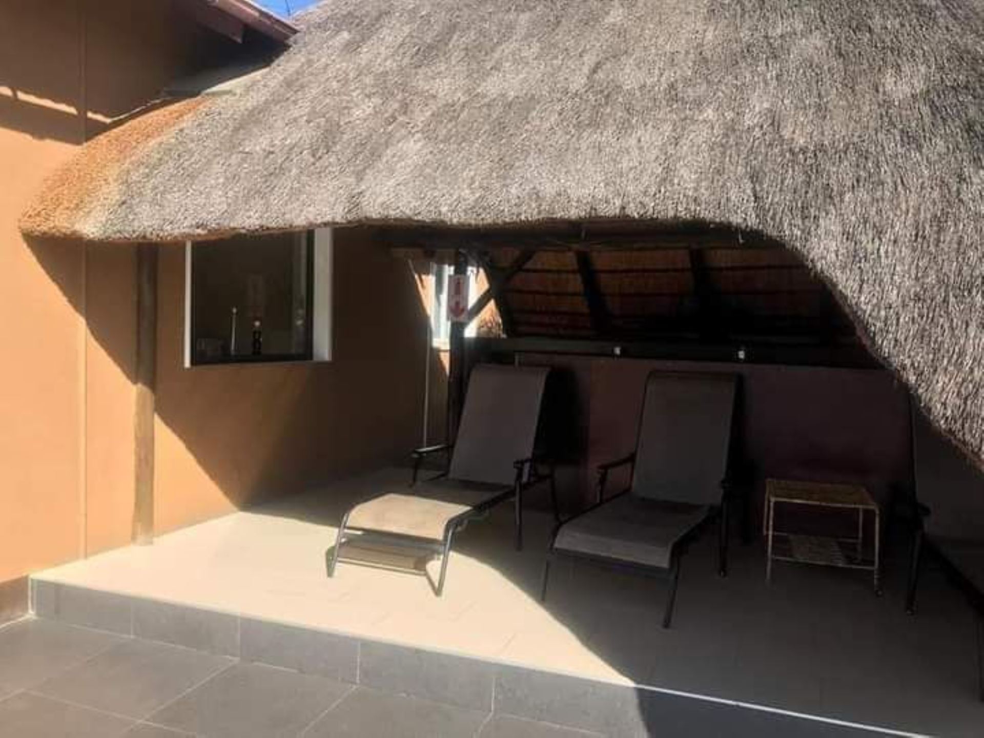Luxurious Guest House For Sale in Klein Windhoek 13 Rooms, Restaurant