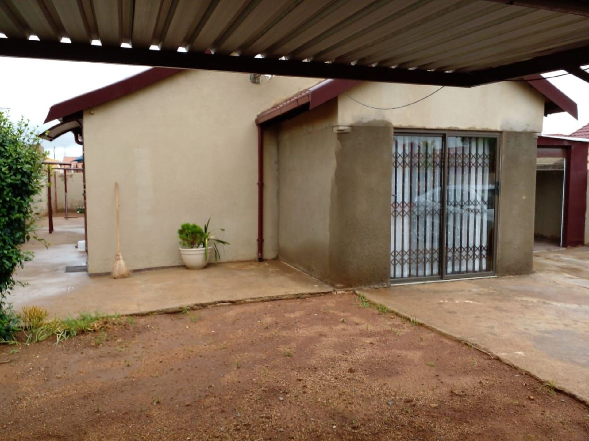 3-bedroom-house-for-sale-in-soshanguve-vv-for-r892-500-1452495