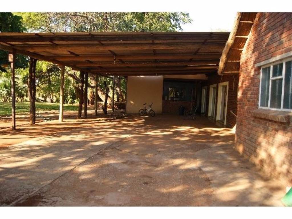 Farm For Sale in TZANEEN, TZANEEN Picture 8