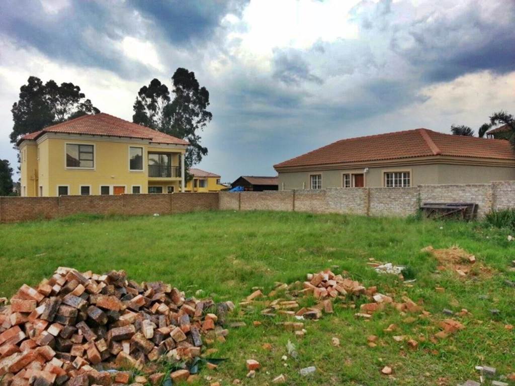 Vacant Land Residential For Sale in BRAKPAN NORTH, BRAKPAN Picture 3