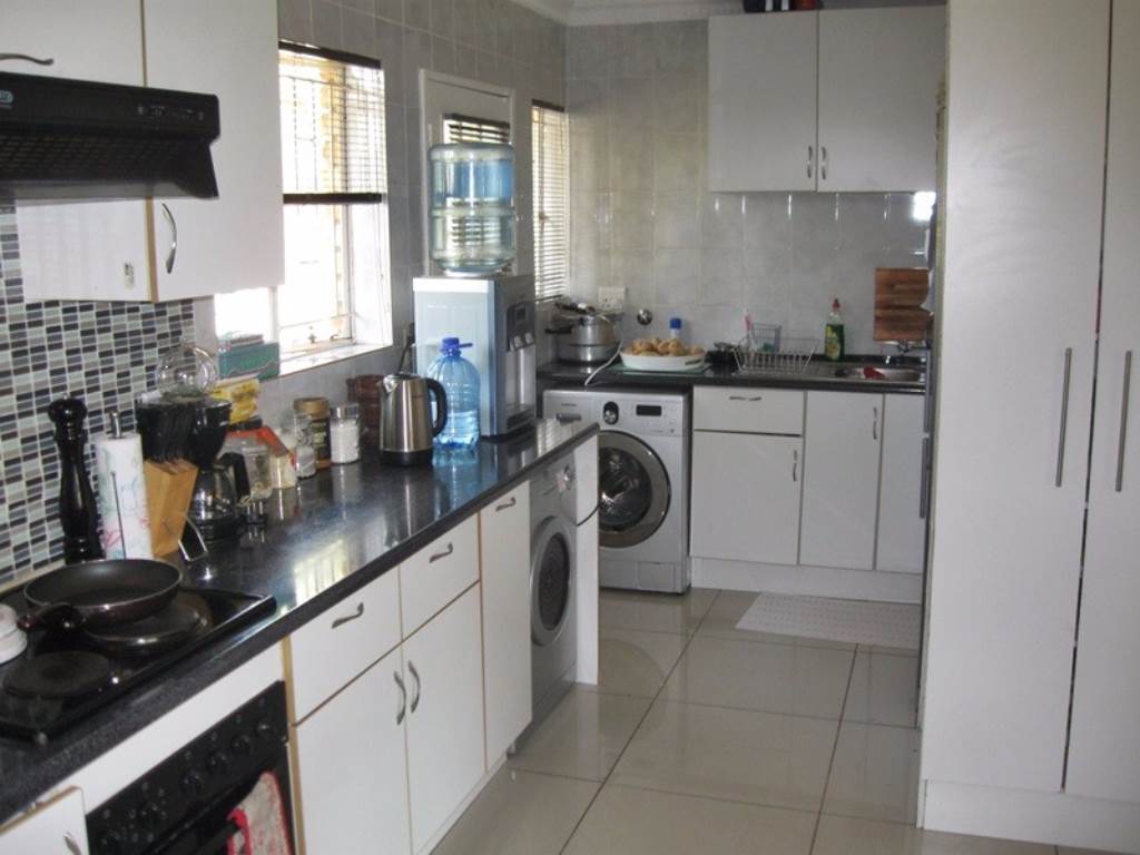 House For Sale in IMPALA PARK, BOKSBURG Picture 3