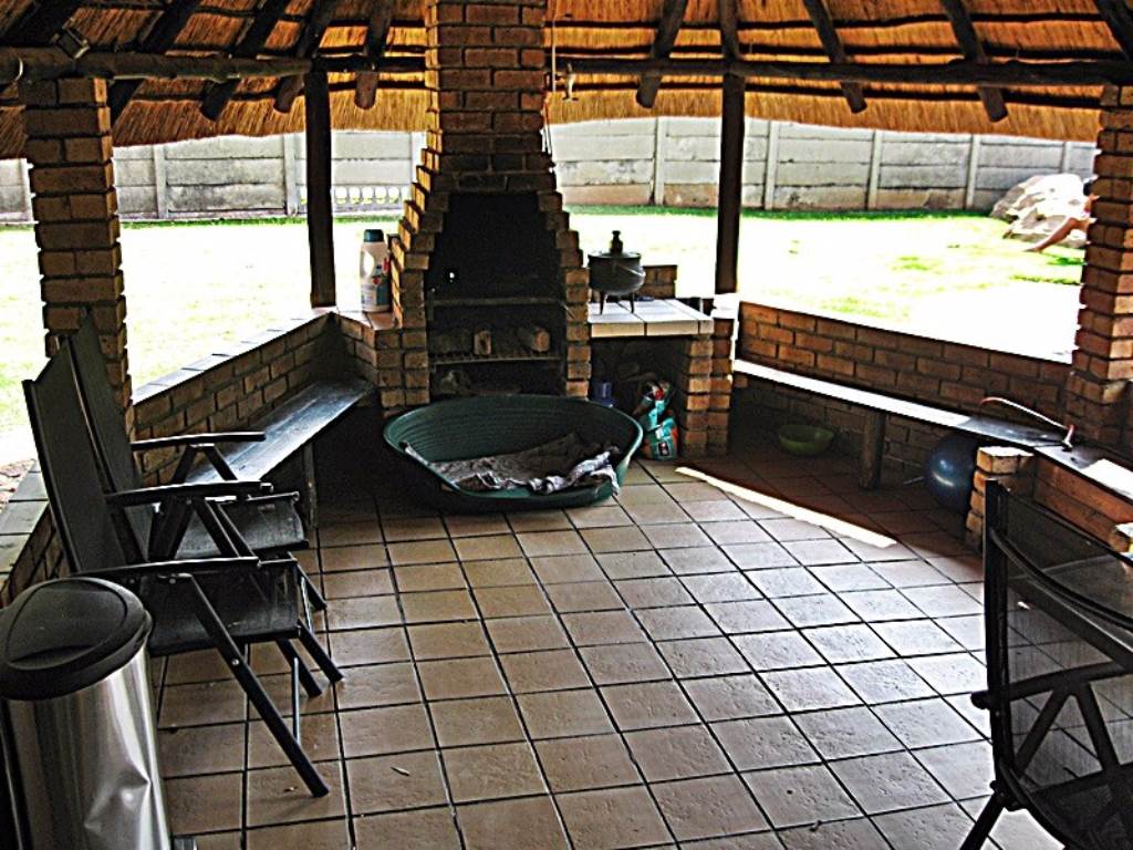 House For Sale in IMPALA PARK, BOKSBURG Picture 7